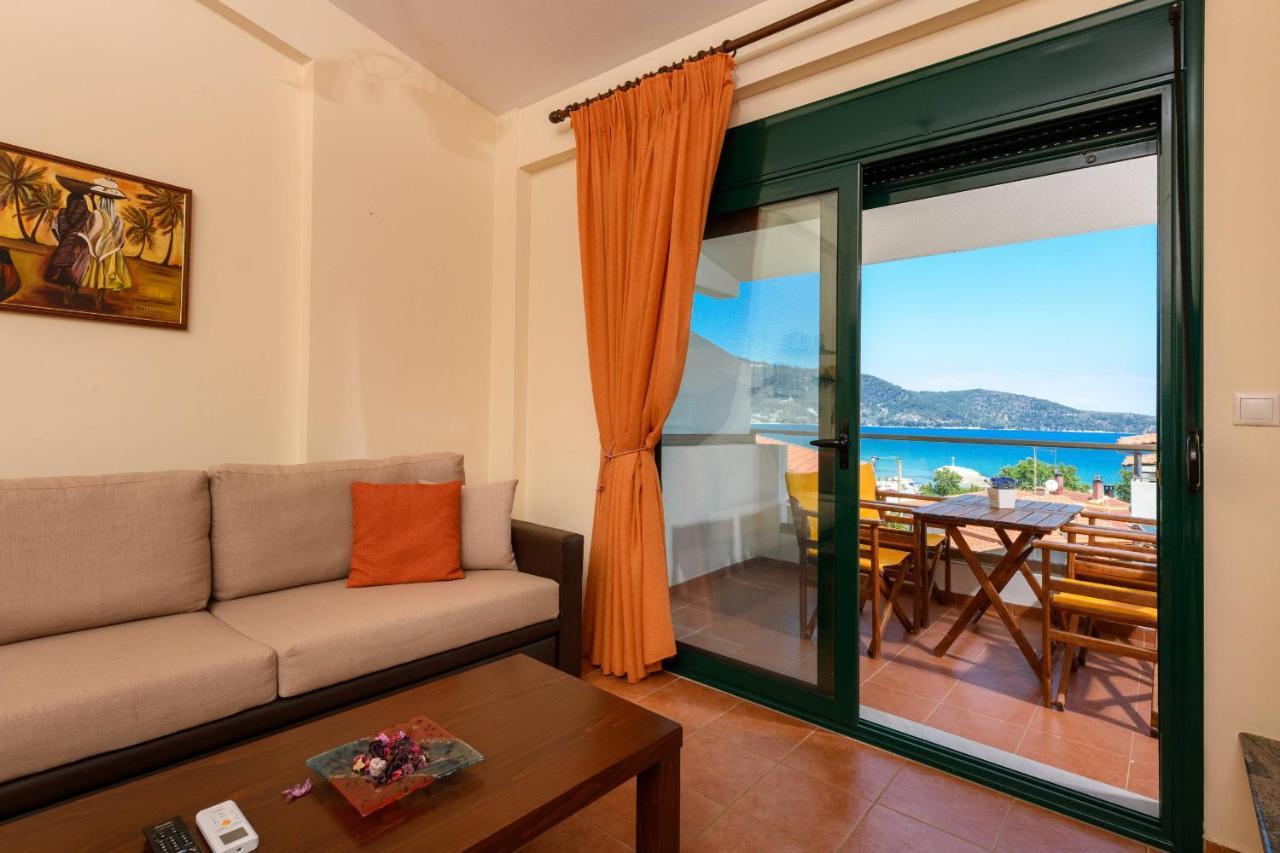 סקאלה פוטאמיאס Zoe'S Sea View Apartment מראה חיצוני תמונה